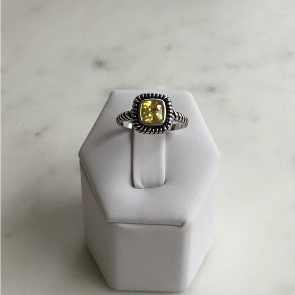 .925 Sterling Silver Yellow Cz Ring - Picture 12 of 15